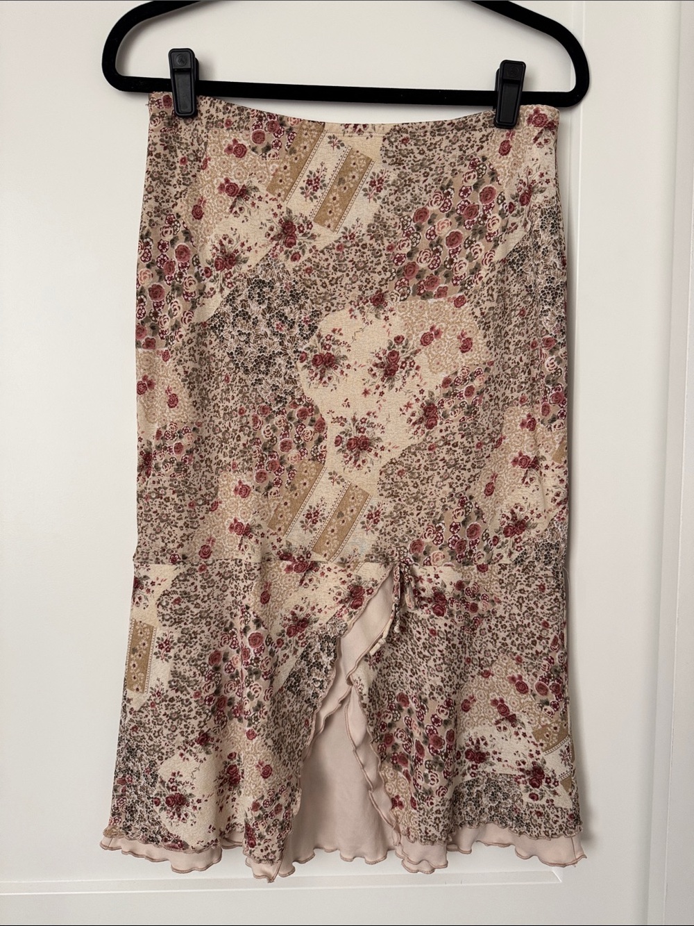 Vintage Wet Seal Floral Ruffle Midi Skirt in Cream and Rose